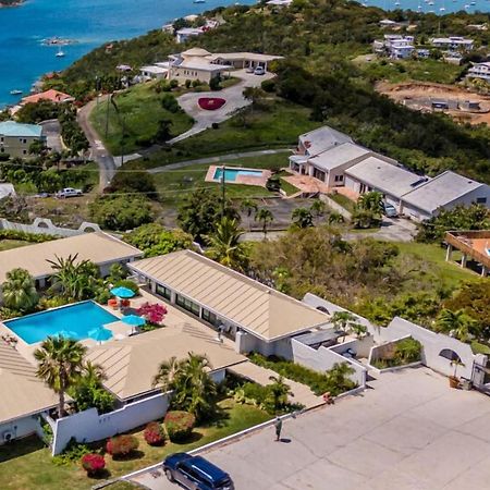 Royal Villa With A Huge Swimming Pool Cowell Battery 외부 사진